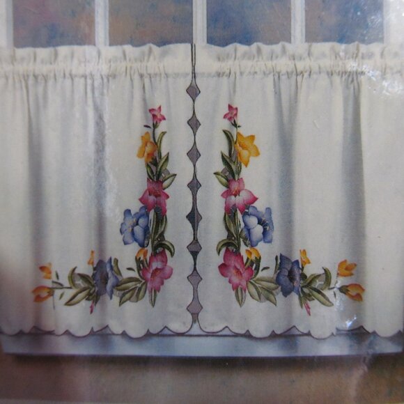 CHF Industries Curtains Pair of Tiers Embroidered Lily Flowers 58 x 36" NIP - Picture 1 of 16